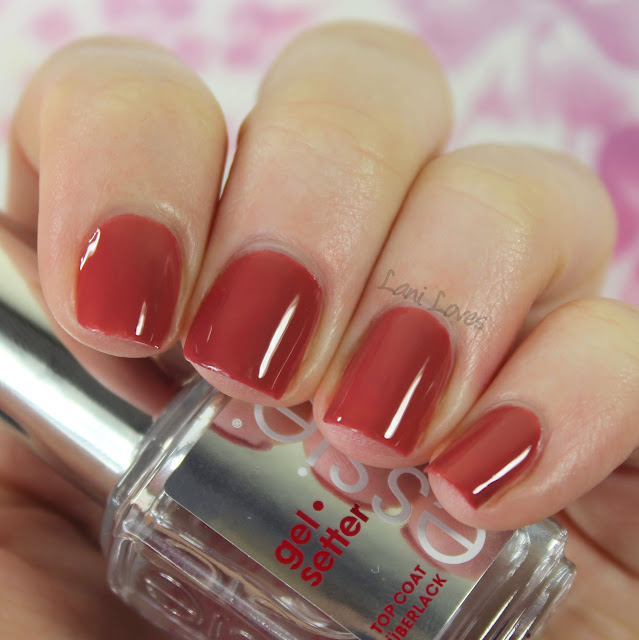 Essie Gel Setter Top Coat & In Stitches Nail Polish Review