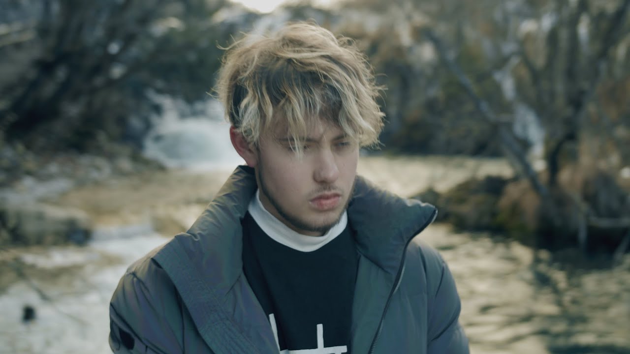 Quadeca (Youtuber) Biography, Wiki, Girlfriend, Dating, Net Worth, Age