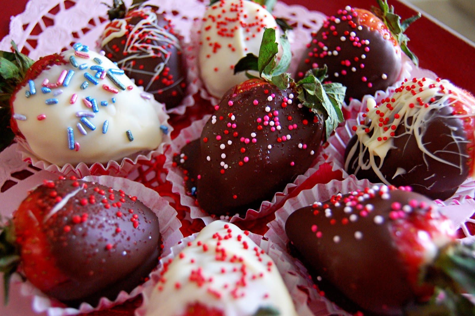 Download PrettySweet: Heart Day: Chocolate Covered Strawberries.