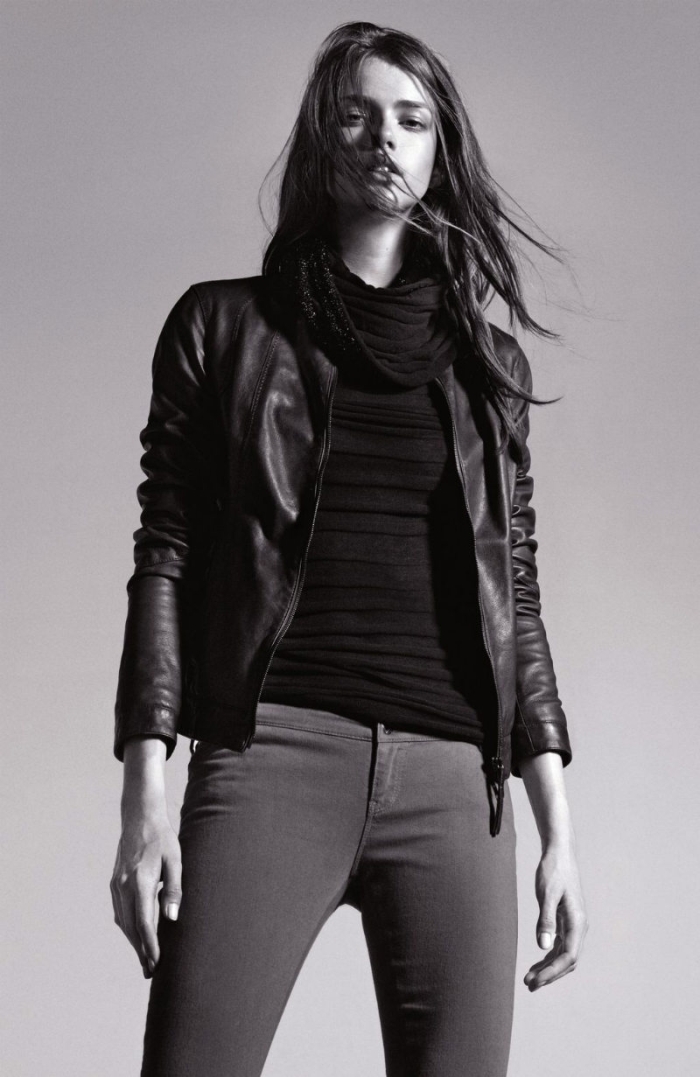 Mila Kunis Hot: Lookbook Armani Jeans Fall 2011