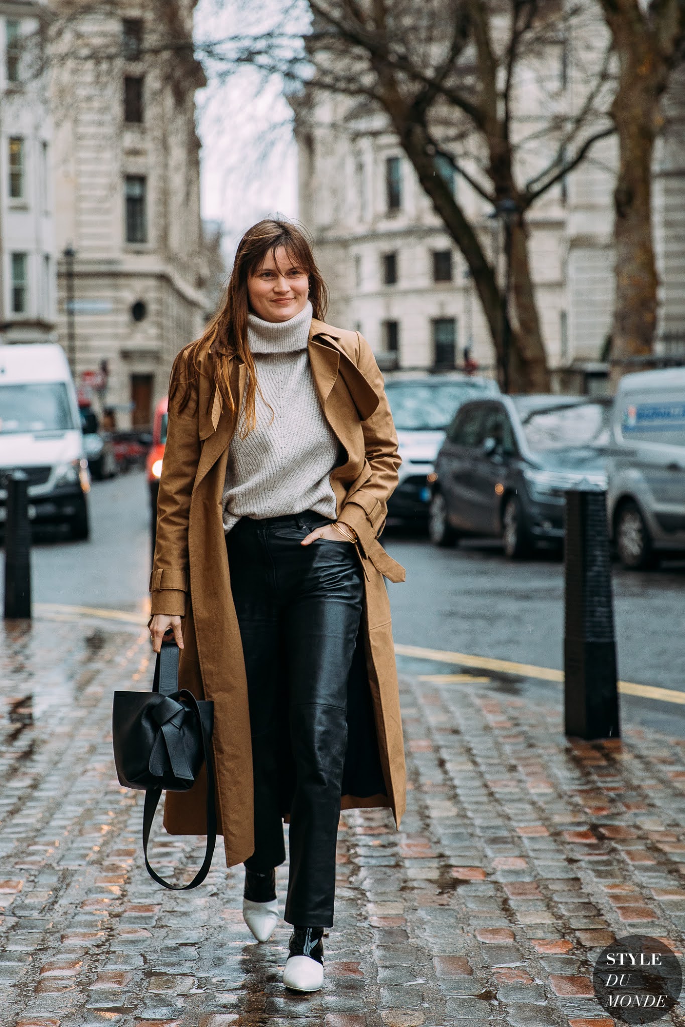 Le Fashion You Can Wear This Winter Outfit With Any Type of Shoe