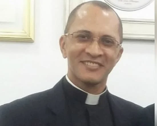 padre Marco Aurélio Costa da Silva , de Tocantins