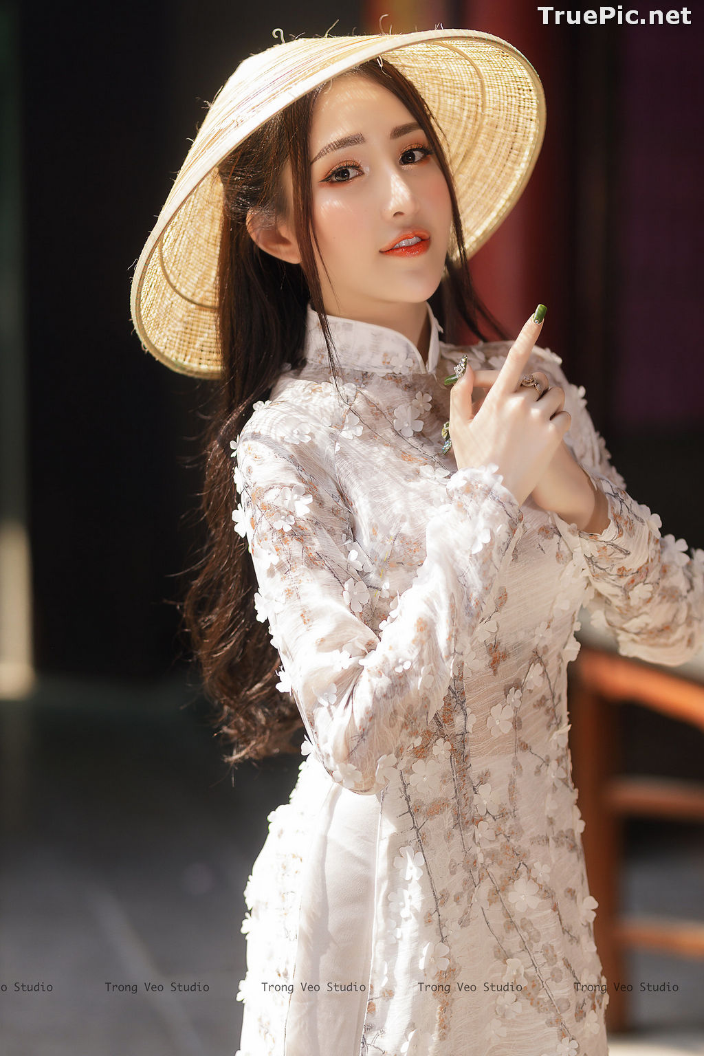 Image The Beauty of Vietnamese Girls with Traditional Dress (Ao Dai) #2 - TruePic.net - Picture-18