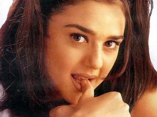 Preity Zinta Beautiful Bollywood Actress Pictures Photos