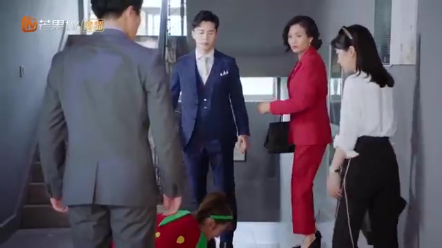 Sinopsis Girlfriend Episode 1 - 1 - Retelling Drama