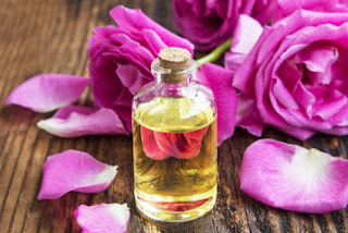 Best Essential Oils for Aging Skin