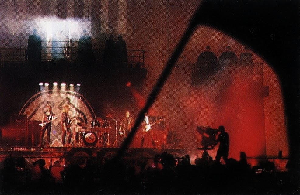 Pink Floyd Ilustrado The Wall. Live In Berlin Roger Waters