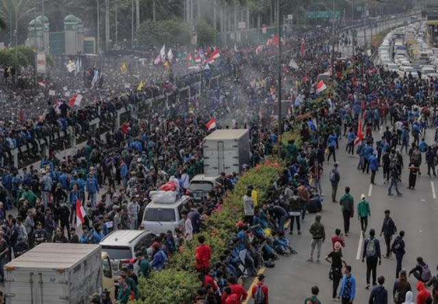 POLRI Sebut 145 Demonstran Yang Diamankan Reaktif Covid19