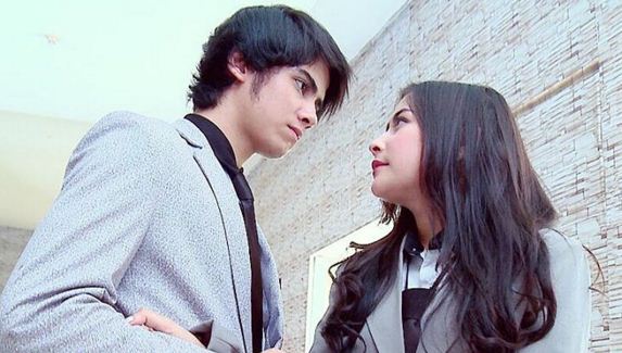 Cerbung Aliando dan Prilly &quot;Second Meeting&quot; Part 1