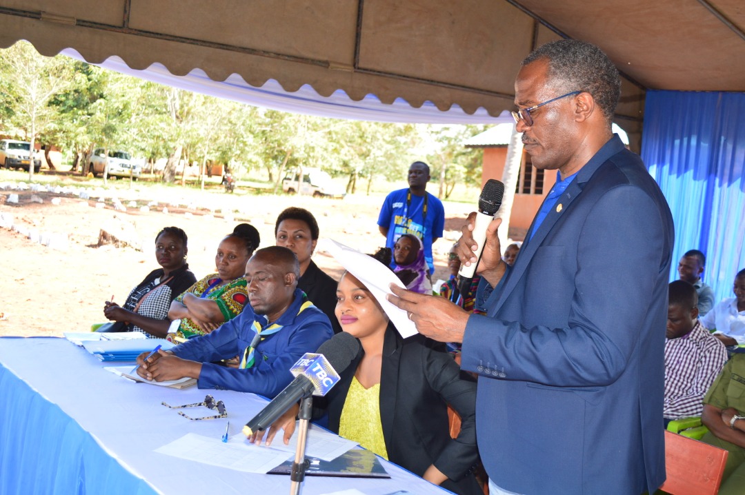 PLAN INTERNATIONAL TANZANIA WAKABIDHI MADARASA, MATUNDU YA VYOO