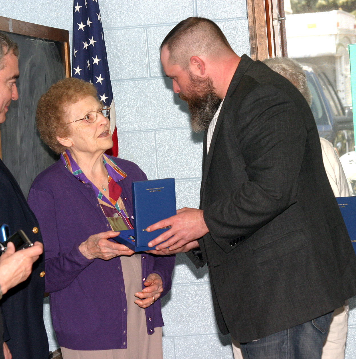 Hutchinson Herald, Menno, South Dakota April 28, 2016