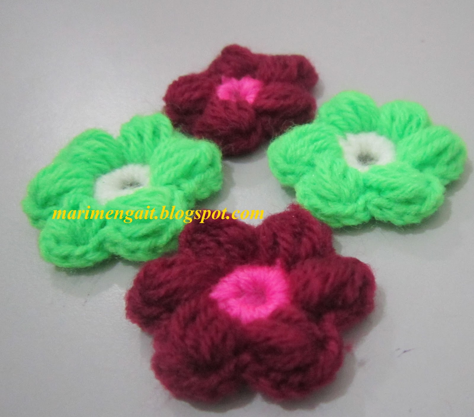 PROJEK 2 : MENGAIT BUNGA BERKELOPAK (PETAL PUFF) ~ Mari Belajar Mengait....