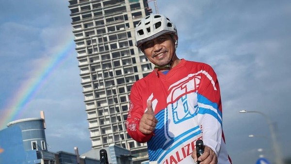 Air Mata Ahmad Syaikhu Dapat Amanah Pimpin Partai Keadilan Sejahtera Air Mata Ahmad Syaikhu Dapat Amanah Pimpin Partai Keadilan Sejahtera