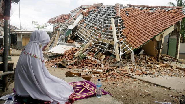 Bobrok!! Dana Pembangunan Masjid Pasca Bencana, Dipalak Staf Kementrian Agama Bobrok!! Dana Pembangunan Masjid Pasca Bencana, Dipalak Staf Kementrian Agama