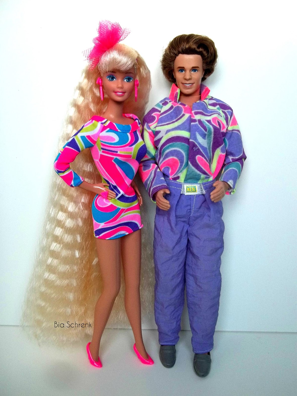 Hausderpuppen: Totally Hair™ 25th Anniversary Barbie® Doll & Totally Hair Ken Doll 1991