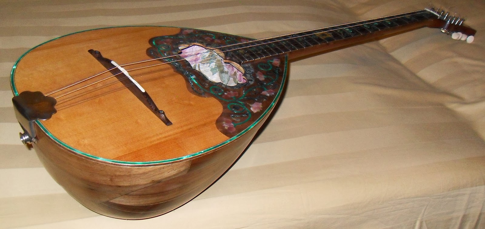 joel peyton, luthier my greek bouzouki