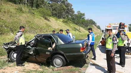 Kecelakaan di Tol Semarang - Batang