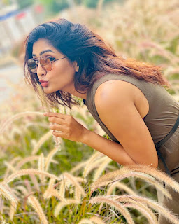 Eesha Rebba Glam Pictureshoot 13