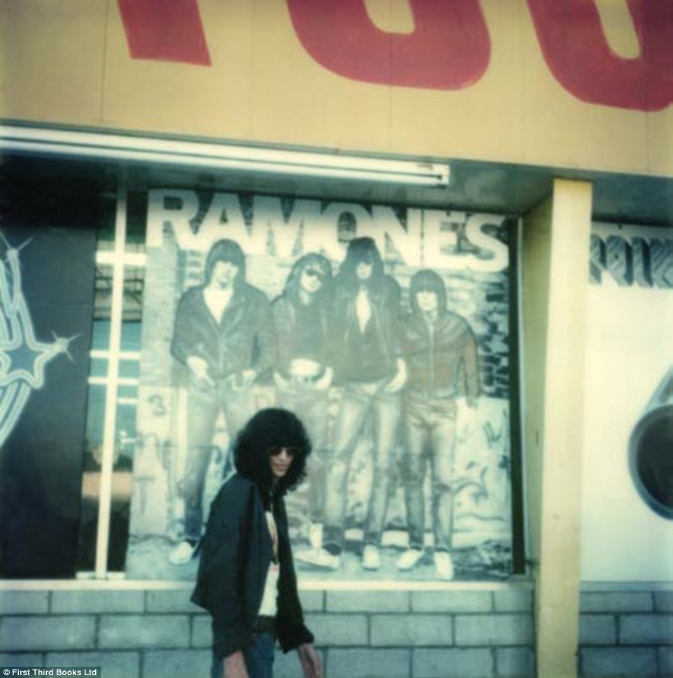VINTAGE LA A photo history of Tower Records