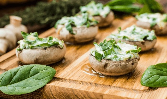 Mushroom stuffed with spinach