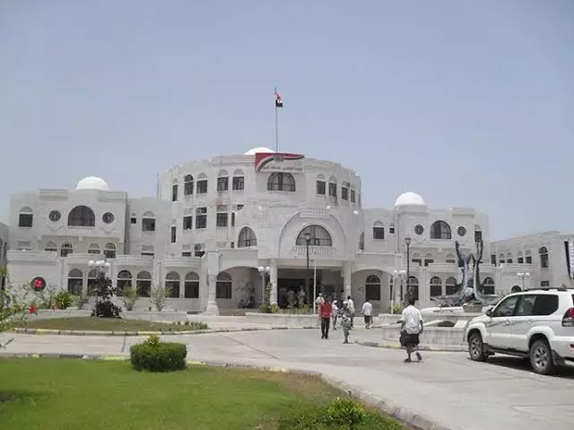 أبين : قوات المجلس الإنتقالي تسعى لعرقلة تنفيذ إتفاق الرياض وتستهدف القوات الحكومية