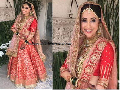 Urmila-Matondkar-wedding-lehenga