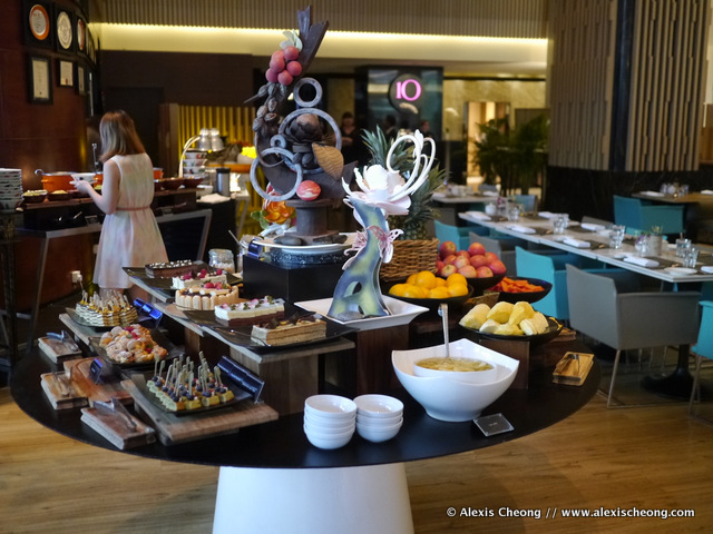 Festive Plates Of Pleasure At 10 Claymore Pan Pacific Orchard