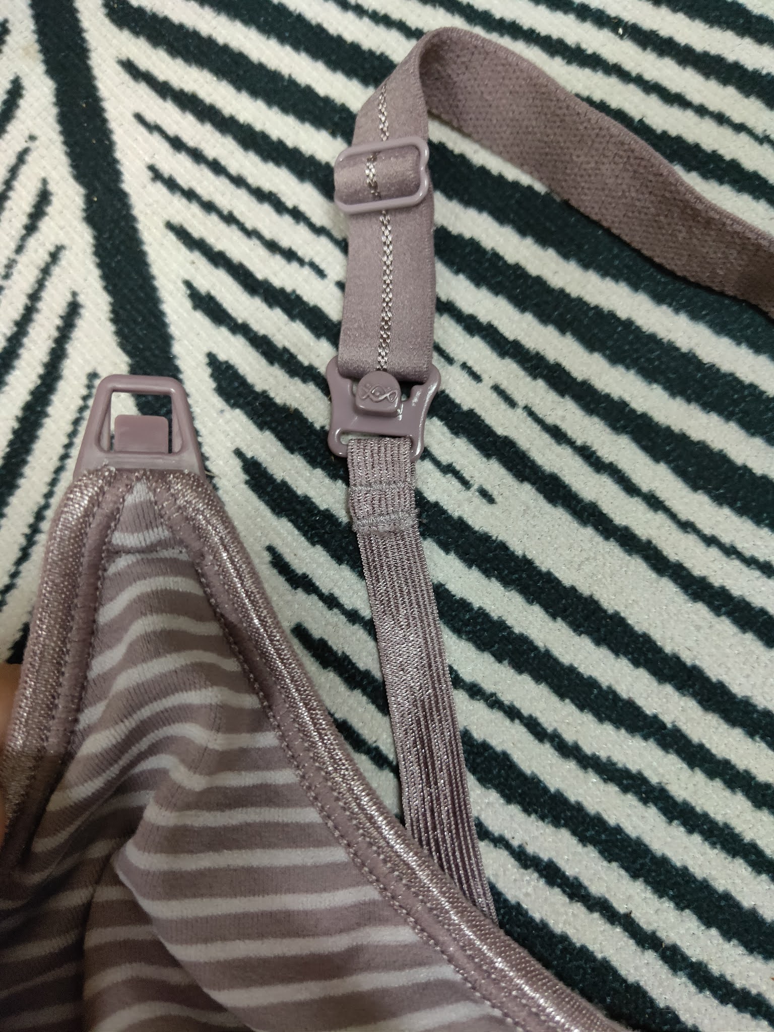 Mamaway Ultra Light Antibacterial Seamless Maternity & Nursing Bra Yang