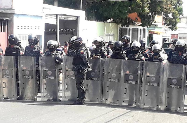 RAMOS: "LA RESPUESTA A LA CRISIS Y LA SALIDA DEL RÉGIMEN ESTA EN LA CALLE" RAMOS: "LA RESPUESTA A LA CRISIS Y LA SALIDA DEL RÉGIMEN ESTA EN LA CALLE"