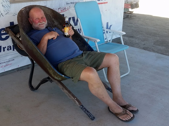 Campo Bungalow: Redneck Recliner