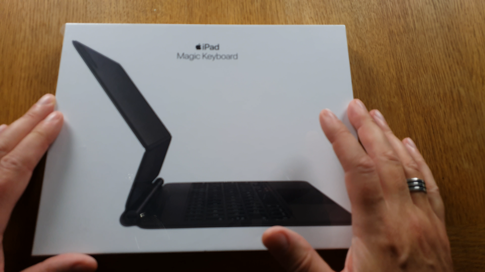 My Apple Magic Keyboard for the iPad Air 4 (2020) unboxing and test!