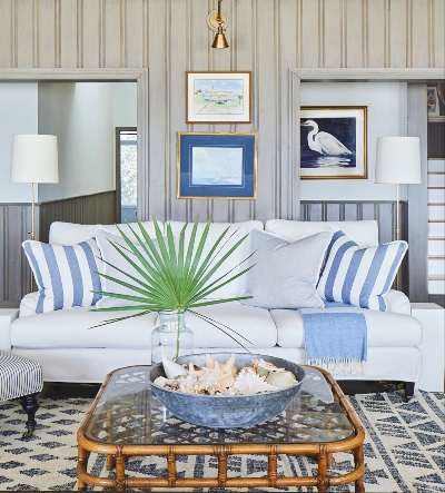 Palm Leaves Fronds For A Green Tropical Decor Touch - How To Decorate Palm Beach Style