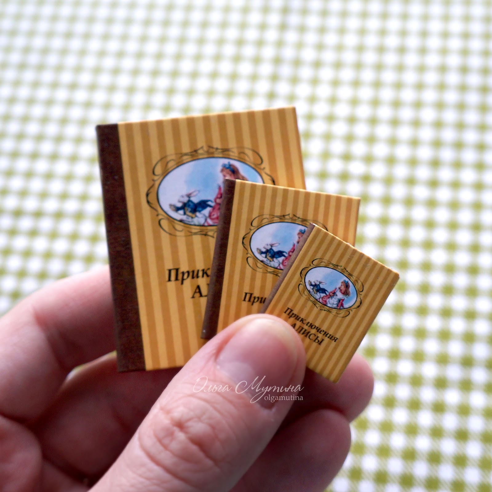 мини книжечки. сувенирные мини книжки. брелок мини книжка. мини-книжка. мини книжечка.