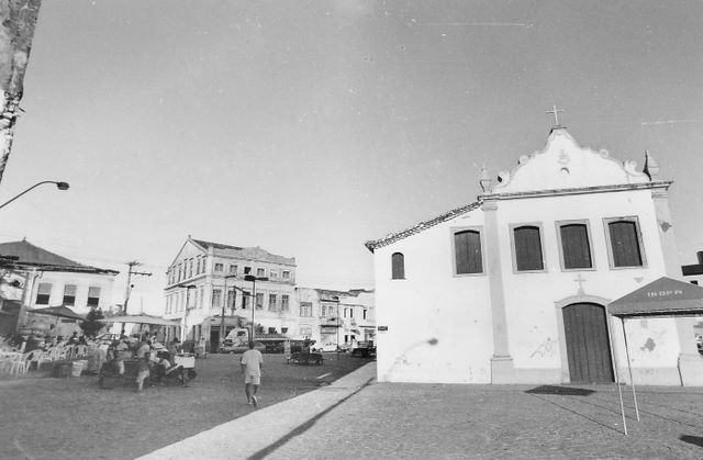 Fotografias que contam a história do Largo de Sant`Anna