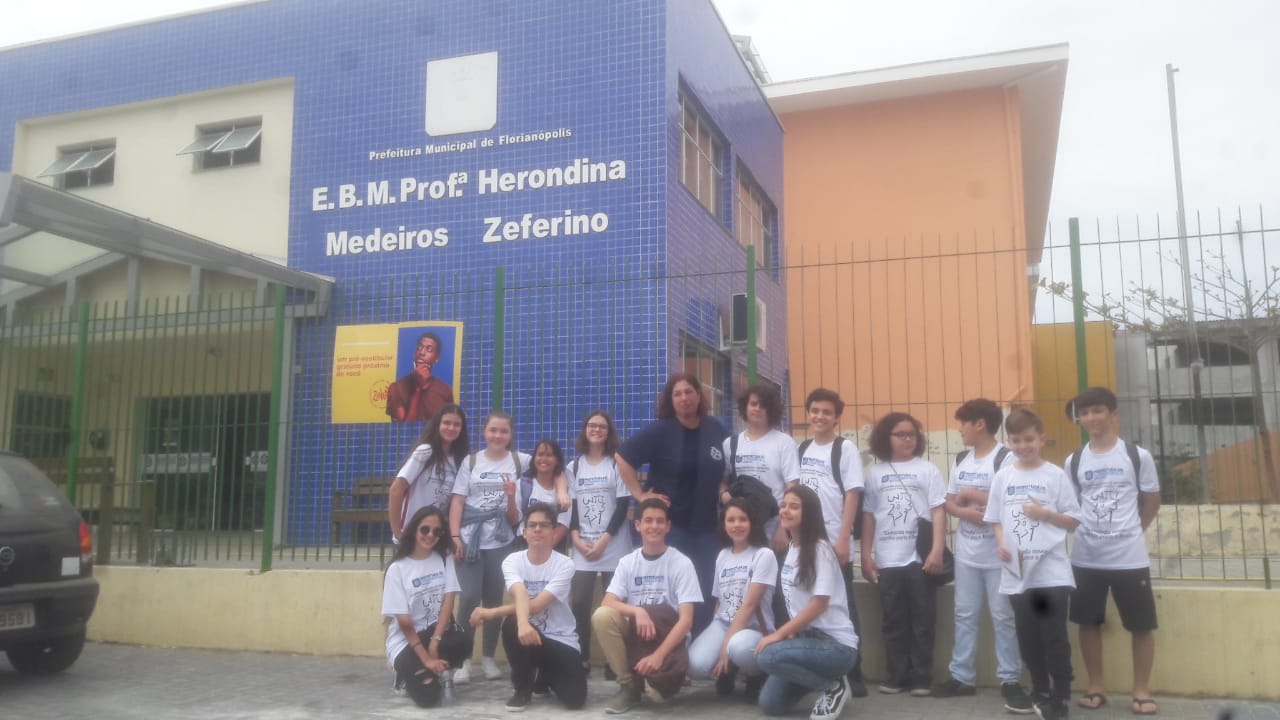 Escola Básica Prof.ª Herondina Medeiros Zeferino: Escola Herondina