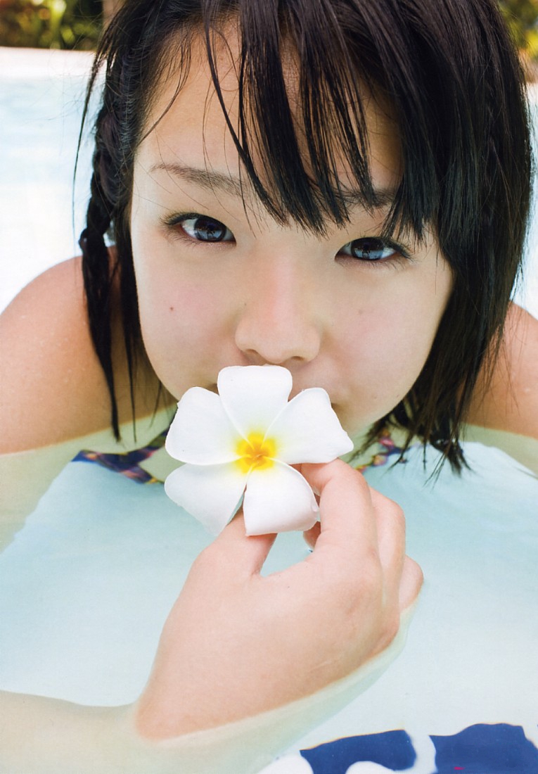 Ai Shinozaki Photos In Swimming Pool With Flower Sexy