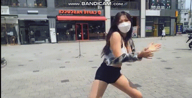 bandicam-2021-08-06-23-26-47-633.gif
