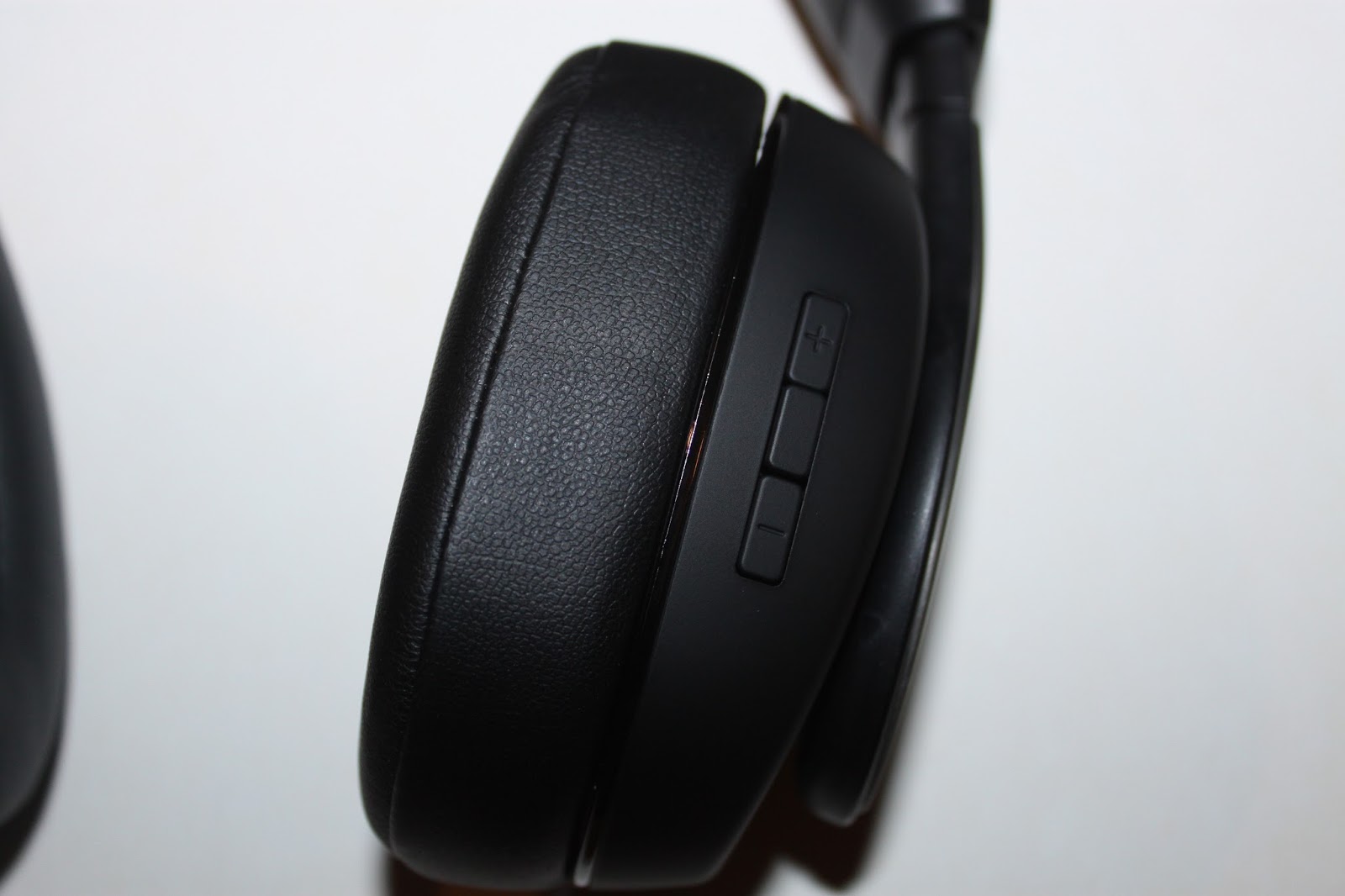 Stereowise Plus Klipsch Reference Over Ear Bluetooth Headphones Review