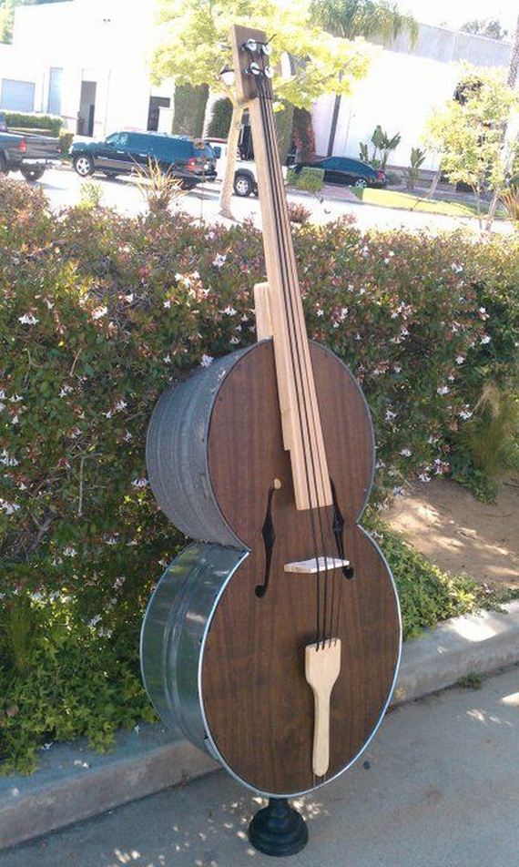 Guitar Blog Homemade Upright Washtub Bass.