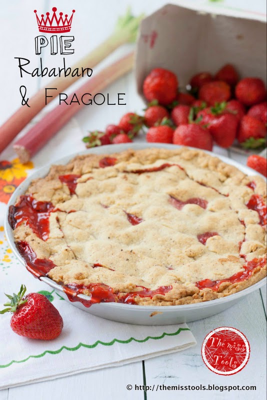 la regina delle pie: rabarbaro e fragole - strawberry rhubarb pie