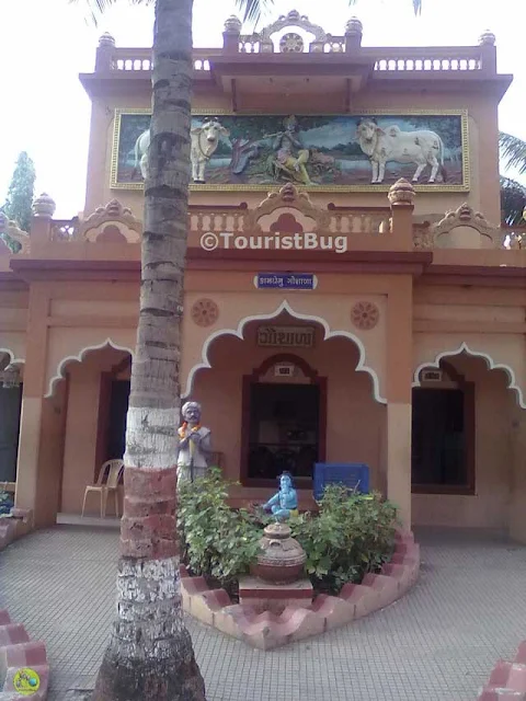 Shree Swaminarayan Gurukul Temple Surat