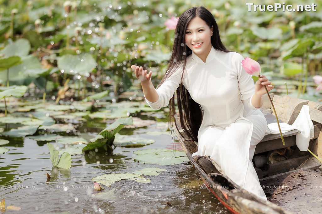 Image The Beauty of Vietnamese Girls with Traditional Dress (Ao Dai) #3 - TruePic.net - Picture-60