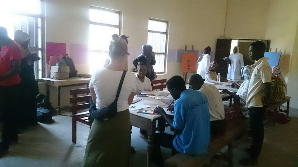 Zanzibar art, in the eyes of a local artist Dullah Wise. Art therapy at Kidonge Chekundu Mental