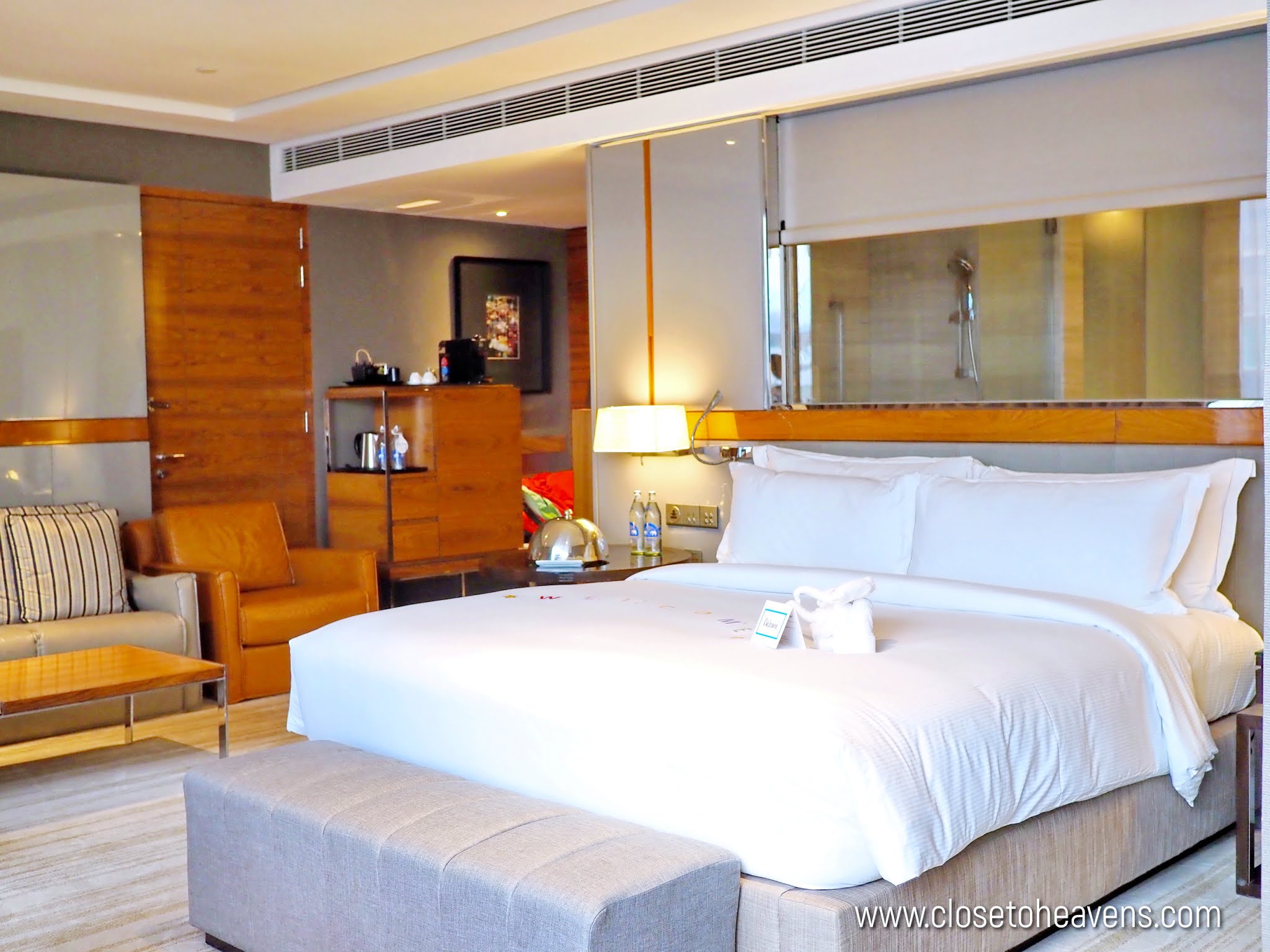 Hilton Sukhumvit Bangkok ห้องพัก + บุฟเฟ่ต์อาหารเช้า