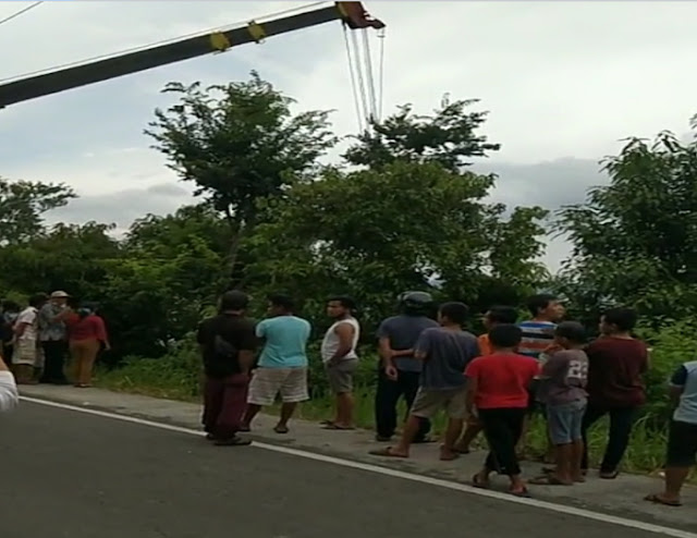 BREAKING NEWS Mobil Pajero Nyungsep ke Danau Toba di Lintas Tele