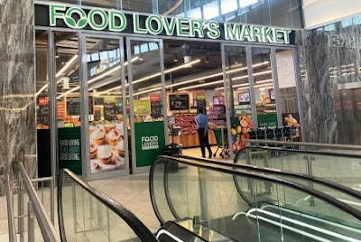 Food Lovers's Market entrance at Morning Glen Mall Food Lovers's Market entrance