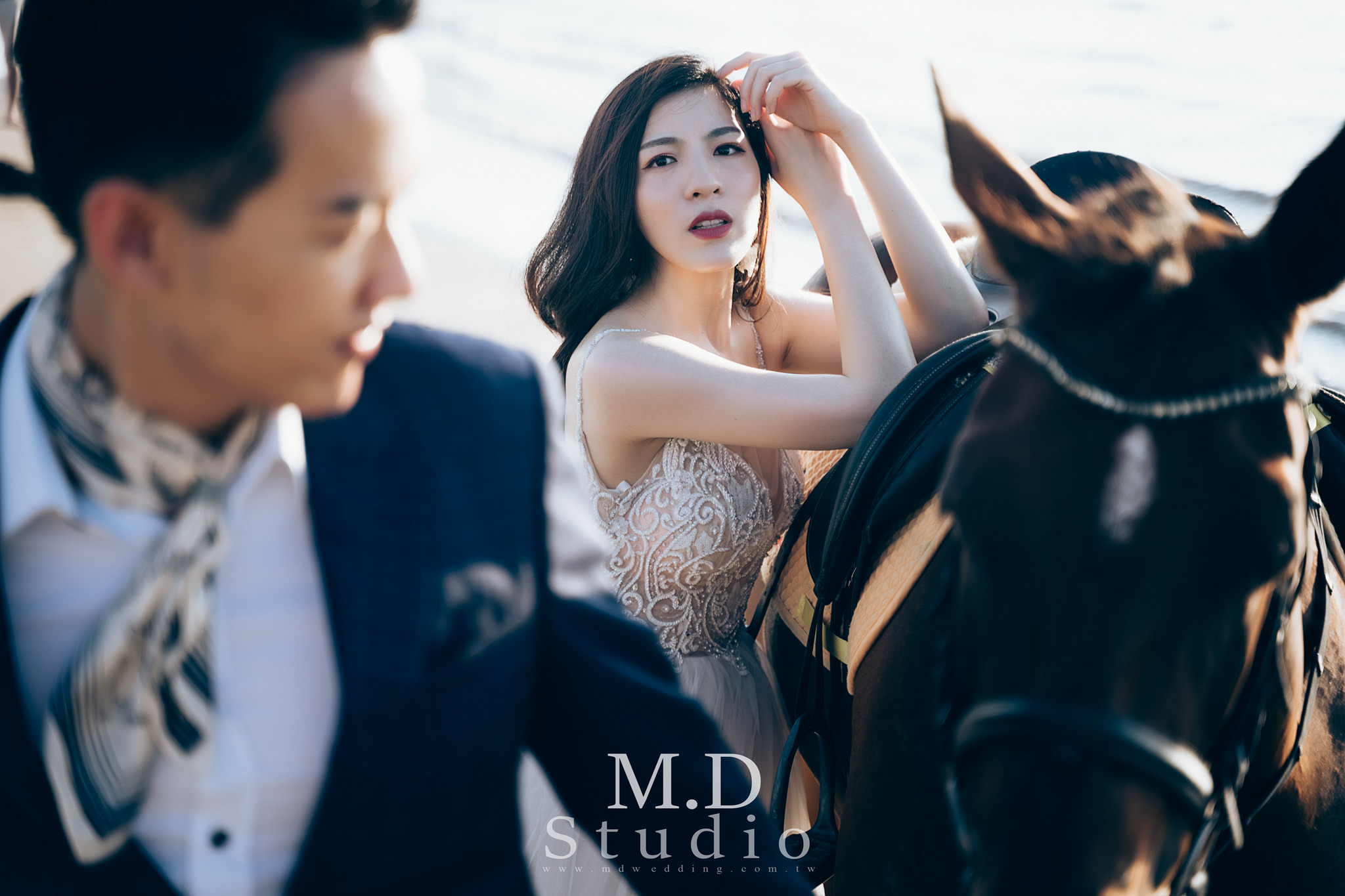 黑馬風格婚紗 時尚雜誌風 名模婚紗 歐洲風格婚紗 美式風格 逆光婚紗 台北婚紗推薦 海邊黃昏夕陽 黑馬風格婚紗 時尚雜誌風 名模婚紗 歐洲風格婚紗 美式風格 逆光婚紗 台北婚紗推薦 海邊黃昏夕陽