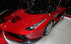 ferrari laferrari left cars end