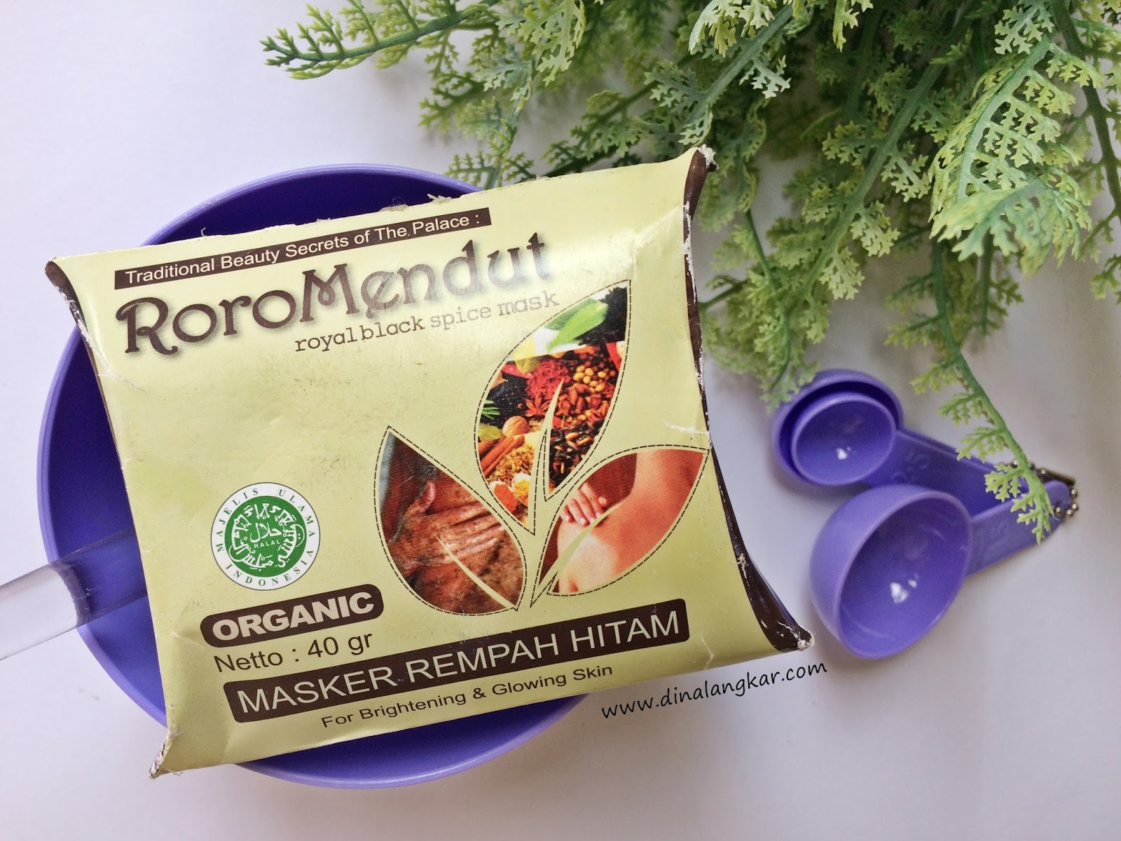 Roro Mendut,Masker Rempah Hitam (REVIEW) Yulini Fahdina