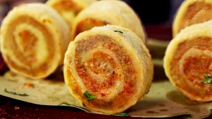 https://reladex.com.ng/2021/04/pinwheel-samosa-recipe-at-home-step-to.html